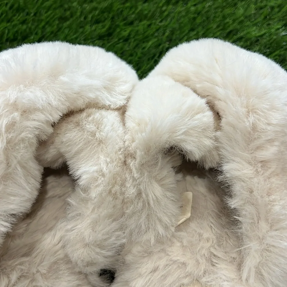 Girls Cat & Jack Slip On Slippers